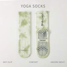 1 Pair Unisex Tie-Dye Crew Socks, Letter Print Yoga Socks With Non-Slip Grip, Suitable For Home & Sports, For Gym, Fall - Multicolor - View 11