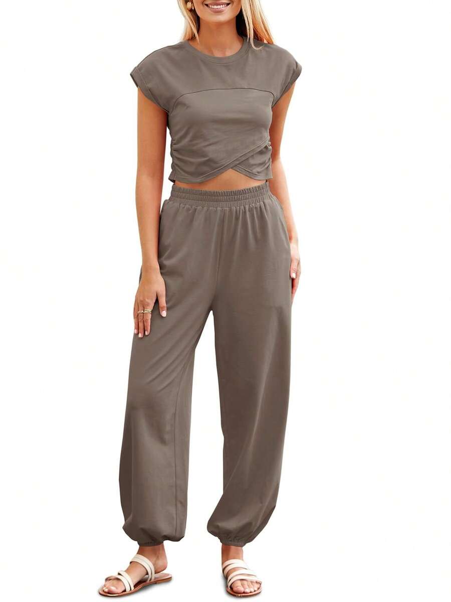 Fisoew Women's 2 Piece Thin & Breathable Style Outfits Summer 2024 Y2K Loungewear Sets Crop Top & Joggers Set Lightweight Tracksuit With Pockets Casual Streetwear - 卡其色 - 查看 1