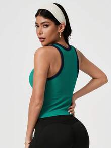 Leorrey One PC Women's Sweet Color Block Sleeveless Round Neck Ribbed Letter Print Running Fitness Exercise Sports Vest (For Running, Tennis, Badminton) - Green - View 6