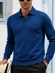 Suéter para hombre de manga larga con diseño moderno y cuello tipo polo, ideal para crear atuendos casuales y sofisticados. Prenda cómoda y versátil para lucir en reuniones, trabajo, salidas nocturnas o actividades cotidianas, fácil de combinar con jeans, pantalones de vestir o joggers. Perfecto para quienes buscan estilo y elegancia sin renunciar al confort, aportando personalidad y presencia en cualquier ocasión. - azul real - Ver 3