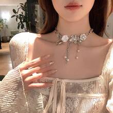 A French-Style Light Luxury Necklace With  Inlaid Imitation Pearl Multi-Layer Tassel Choker Niche Design High-End Clavicle Chain Gift For Girlfriend On Holidays - Dây chuyền bướm tím - Xem 3