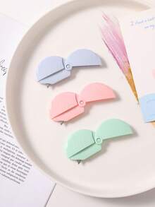 Mini Record Cutter, Mini Unboxing Knife | Manual Retraction | Ceramic Unboxing Knife, Box Opener, Its Unique Finger Guard Blade Design Effectively Prevents Injury; Ensures User And Item Safety Remains In Packaging. The Lightweight, Multipurpose Mini Knife Is Ideal For Carrying Around, And Also Meets Household Needs.