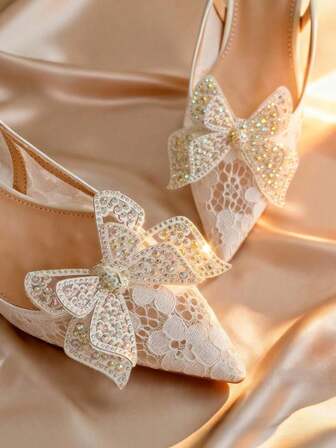 一对镶钻彩色水晶蝴蝶鞋夹，可拆卸鞋饰