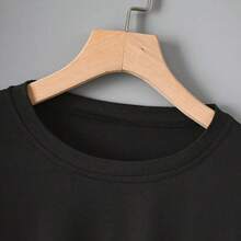 Women's Cropped Top With Sun And Moon Print, Lightweight Short-Sleeved T-Shirt For All Seasons - 黑色 - 查看 4