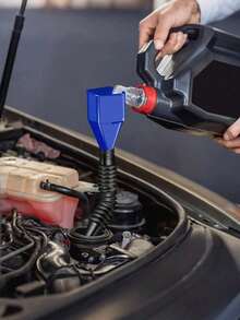 Universal Oil Funnel With Filter Tube Kit - Made Of Durable Plastic, With Built-In Fine Mesh Filter, Can Precisely Pour Oil Into Tight Spaces, Suitable For Engine Oil, Gear Oil, Gasoline, Windshield Washer Fluid, Etc. Leak-Proof Design Ensures A Clean And Efficient Refueling Process, Applicable For Cars, Motorcycles, ATVs, Forklifts, Trucks, SUVs, Etc. The Kit Includes An Extension Tube And Hose Tools For Convenient Use.