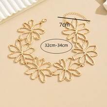 1 chiếc vòng cổ choker ngắn bằng hợp kim dày dặn, kiểu dáng cổ điển, hình hoa rỗng phóng đại, dành cho nữ, phù hợp cho tiệc tùng và đeo hàng ngày. - Vàng - Xem 3