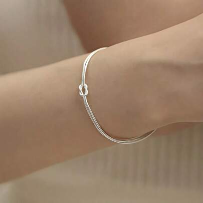 أساور أنيقة وجذابة قابلة للتعديل للنساء - تصميم عصري مبسط، أساور ذهبية فاخرة من الحديد، مثالية للارتداء اليومي والمناسبات الخاصة، هدية مثالية