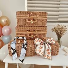 CASEGRACE سلة تخزين مصنوعة يدويًا على طراز الخوص، صندوق هدايا زفاف عتيق، مجموعة هدايا عيد الحب وعيد الأم، منظم مستحضرات التجميل مع مقابض، حامل هدايا عيد الميلاد، سلال رفوف - بني - مشاهدة 6