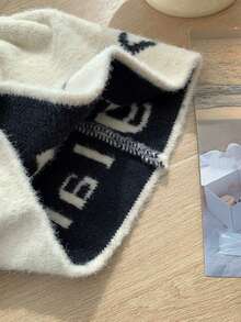 1pc Women's Fashionable Versatile Letter Knitted Hat, Warm Ear Protection Knitted Cap, Suitable For Daily Wear In Autumn/Winter - White - View 4