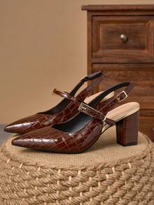 WHDXY Talons hauts à bout pointu avec talon épais, effet croco brun élégant. Chaussures femme au design lacet confortable, convient pour les mariages et événements formels