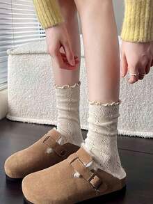 1 Pair Of Ear-Trimmed Mesh Ladies Socks, Fall - 米色 - 查看 1