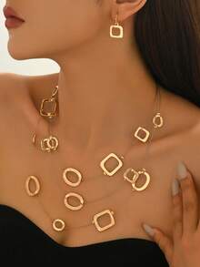 Set de 2 piezas de collar largo y aretes con cadena de suéter en forma geométrica hueca cuadrada y ovalada, versátil para otoño/invierno - Amarillo Oro - Ver 4