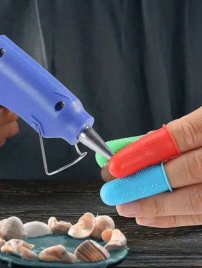 Silicone Finger Protectors Finger Protectors Silicone Thimble Hot Glue Finger Protectors Fingers Tip Pads Grips Fingertip Protection Non-Slip Reusable Single Finger Guard Fingerstall Set For Money Counting Collating Writing Sorting Task Hot Glue Crafting DIY Projects And Sport Games