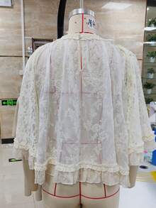 Women Long Sleeve Eyelet Ruffle Trim Button Down Blouse Shirts Y2k Tie Front Lace Floral Sheer Mesh Flowy Crop Tops People Going Out - 白色 - 查看 6