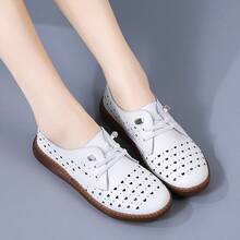 Zapatillas bajas transpirables con diseño calado para mujer, informales, sin cordones, con parte superior, interior y plantilla de microfibra de color liso para todo tipo de clima, suela de TPR. Calzado versátil para exteriores. - Blanco - Ver 4