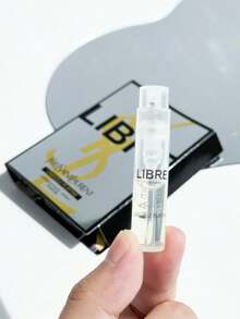 YSL LIBRE L'ABSOLU PLATINE PARFUM 1.2ml[MINI SIZE] - Woody & Earthy - View 2