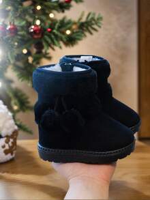 1双儿童靴，卡其色毛绒球雪地靴，软底防滑儿童中筒靴，设计百搭，适合男孩女孩户外聚会旅行冬季穿着 - 黑色 - 查看 4