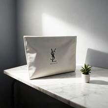 Yves Saint Laurent 1 pezzo Borsa organizer per il trucco di grandi dimensioni da donna, pochette cosmetica in PU, design elegante e minimalista, portatile per uso quotidiano, regalo perfetto per lei, ideale per viaggi, lavoro o scuola. YSL-GIFT-20