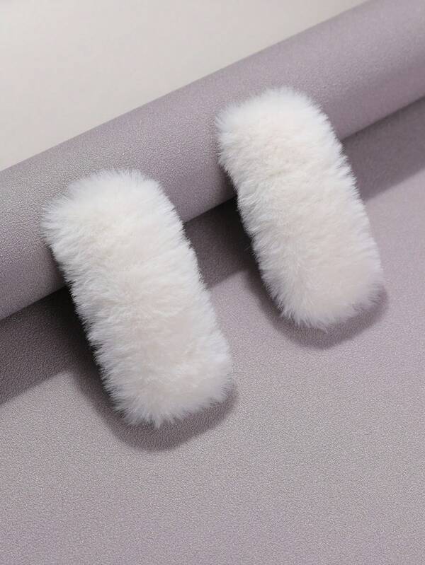 2pcs Party Holiday Santa Claus Cute Fluffy Decor Hair Clips