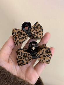 2个装女士可爱豹纹双面蝴蝶结发夹侧刘海发卡发饰，优雅适合上学、派对、舞蹈、日常佩戴，冬季爪夹，优雅发爪 - 黃色豹紋 - 查看 2