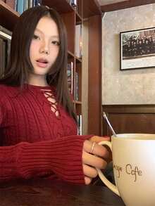 加州艺术学院复古设计收腰修身女士毛衣，冬季针织套头衫 - 紅色 - 查看 4