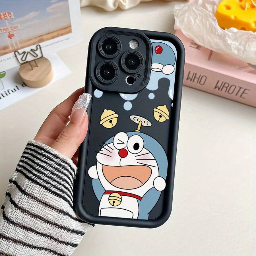 Una funda para teléfono con un diseño de un gato robot volador, fabricada en material TPU suave en blanco y negro, que ofrece protección golpes y antideslizante para varios modelos de.17 17promax - Negro - Ver 1
