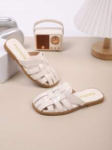 Kids' Fashionable Outdoor Slippers, Flat Summer Sandals, New Beach Shoes, Beloved By Girls - Beige - View 4