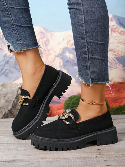 Plus Size Women's Metal Chain Slip-On Thick Sole Casual Loafers