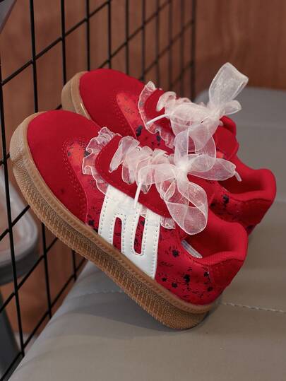 Girls' Sneakers, Christmas Red With Lace Trim, Soft Non-Slip Sole, Stylish Versatile, School & Outdoor Casual German Training Shoes