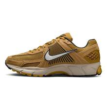 Men's Nike Zoom Vomero 5 Orche/Metallic Silver-FLT Gold (HF1553 301) - 黃色 - 查看 1
