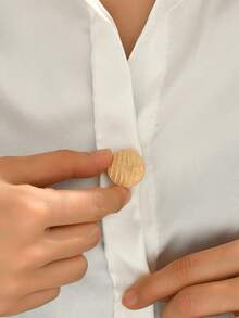 1pc 2026 New Elegant & Fashion European & American Quality Sun-Shaped, Flower-Shaped Inlaid White Shell Design, Gold Round, Pistil-Shaped Resin Faux Pearl Design, Round Portrait, Scorpion Pattern And More Cufflinks & Collar Clips Options, High-End Women's Accessory Suitable For Party, Business, Formal Dinner, Daily Matching, Multi-Scenario Use. Handmade Enamel, Minor Flaws Are Inevitable, Please Purchase With Confidence. Suitable For Buttons Within Diameter 1.2/1.5cm - Gold - View 2