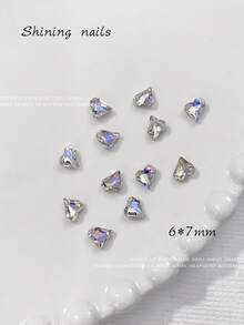 50 sztuk kryształków do zdobienia paznokci w kształcie serca, spiczasty spód, kolorowe błyszczące serce i kształt miłości K9, szklane kryształki, biżuteria do paznokci, ozdoby do paznokci, artykuły do paznokci, klejnoty do paznokci - Przezroczysty - Zobacz 3