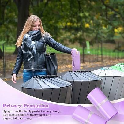 100个装隐形卫生巾丢弃袋，不透明，方便携带，是外出时的理想之选。它们提供了一种隐蔽的方式来处理用过的女性卫生用品，轻巧便携，确保您无论身在何处都能自信且私密地处理经期卫生。