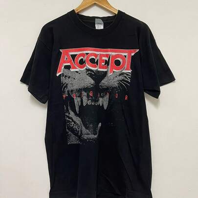 Vintage 90s Accept Band " Predator 1996 Band T-Shirt  Hardrock  Heavy Metal  Tour  Concert  Black  L220g M-en's Cotton T-Shirt - ID-eal for Wearing Under a SweaT-ShirT-Suitable for all people, whether woM-en or M-enhigh-quality durable fabric suitable for all seans,ft to the touch but built to lastBreathabletops woM.en fall outfiT.S for woM.en vaC.Ation outfiT.S woM.en halloween costume