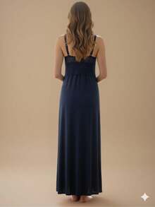 Luxury Long Nursing Nightgown With Microfiber Lace Detail And Long Snap Closure. - 藏蓝色 - 查看 4