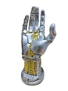 1pc Futuristic Cyberpunk Mechanical Arm Statue, Black Palm, Game Controller Holder, Headphone Stand, Desktop Decor, Perfect Gift For Gamers And Men, Suitable For Halloween, Christmas, Anniversary, Thanksgiving And More