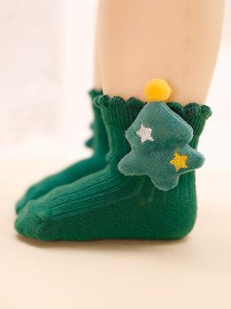 1 Pair Soft & Comfortable Cartoon Christmas Socks For Kids, Festive Holiday & Everyday Use