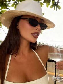 1副时尚椭圆形小框女式眼镜，2025新款欧美ins街头风个性眼镜 - 黑色 - 查看 1