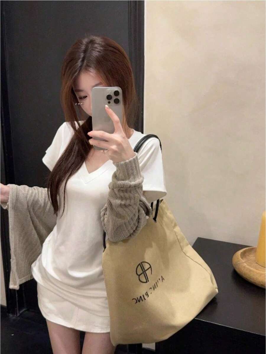 ヨンヨン系を着てTシャツを着ます女装の穴条長袖のカーディガンのコート2件 - Tシャツ - チェックする 1