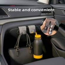 خطاف معدني قوي وعالمي للسيارة لتخزين الأشياء في صندوق القفازات والمقعد الأمامي، منظم صغير مدمج بتصميم مخفي من جلد البولي يوريثان، سهل التركيب، قادر على تحمل أحمال كبيرة للحقائب والأغراض اليومية وإكسسوارات المقعد الخلفي، هدية سيارة مناسبة لجميع المواسم للسائقين والمسافرين وعائلات السيارات، متوفر بثلاثة ألوان، ملائم لعدة طرازات سيارات - متعدد الألوان - مشاهدة 1