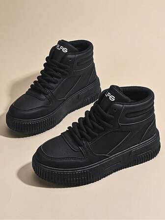 Women's Casual Sneakers, New High-Top Skateboard Shoes, Thick Sole Platform Flat Round Toe Slip-On Skate Shoes, White Breathable Deodorizing Personalized Street Style Motorcycle Boots, Unisex Outdoor Travel Holiday Leather Motorcycle Boots