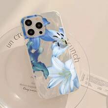 Funda de Teléfono Transparente IMD Suave con Patrón de Lirios Azules y Blancos, Impermeable, Antihuellas y Antirrayas, Compatible con  16/16 Plus/16 Pro/16 Pro Max/ 15/15 Plus/15 Pro/15 Pro Max/ 14/14 Plus/14 Pro/14 Pro Max/ 13/13 Pro/13 Pro Max/ 12/12 Pro/12 Pro Max/ 11/11 Pro Max/11 Pro - Colores mixtos - Ver 7