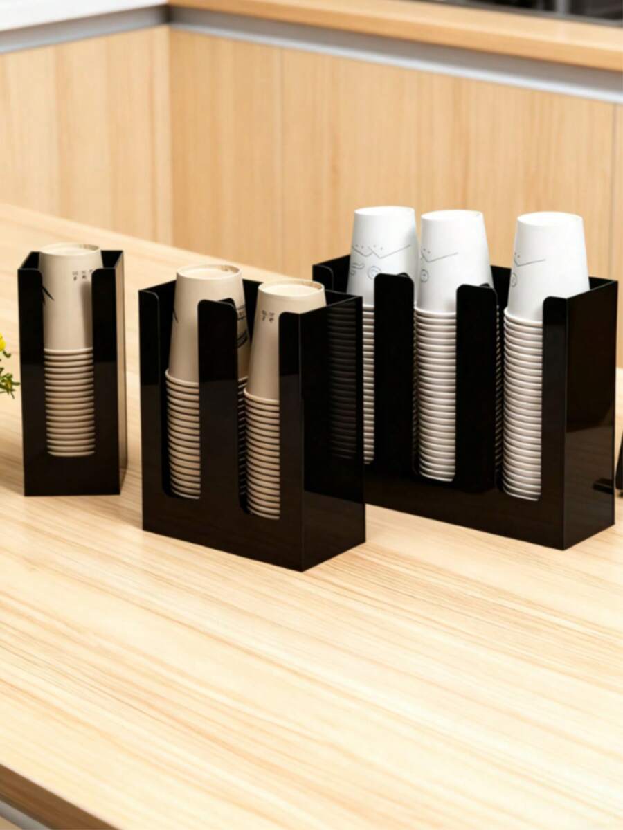 Un organisateur pour ranger les gobelets en papier jetables. Peut également être utilisé pour la décoration du salon, de la cuisine, de la maison. Convient aussi comme cadeau d'anniversaire, de fête, de Noël pour les autres.