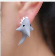 Critters Bite Ears Dinosaur Stud Earrings Corgi Shark Spray Paint Cute Mini Earrings - Cá mập ăn thịt người - Xem 4