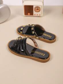 Children Fashion Outdoor Sandals Summer Square Toe Flat Shoes Strap Sandals New Style Girls Shoes Stylish Beach Slippers - Black - View 4