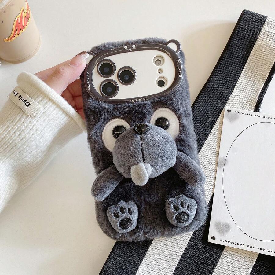 Funda de teléfono de peluche de chihuahua de dibujos animados, nueva temporada de invierno 2025, compatible con Apple 11 12 13 14 15 16 17 Air Pro Max, Galaxy S23 S24 S25 Plus Ultra, A14 A15 A16 A17 A05S A35 A26 A36 A56 A54 A55 A56 4G/5G, cubierta protectora suave de TPU a prueba de golpes - Gris - Ver 1