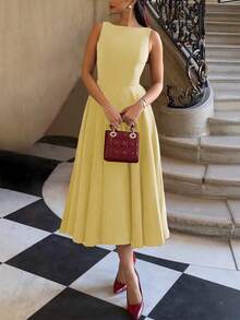 Elegant French Romantic Backless Hollow-Out Cinched Waist Sexy Charming Maxi Dress, Suitable For Christmas, Holiday Party, Date