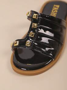 Children Fashion Outdoor Sandals Summer Square Toe Flat Shoes Strap Sandals New Style Girls Shoes Stylish Beach Slippers - Black - View 8