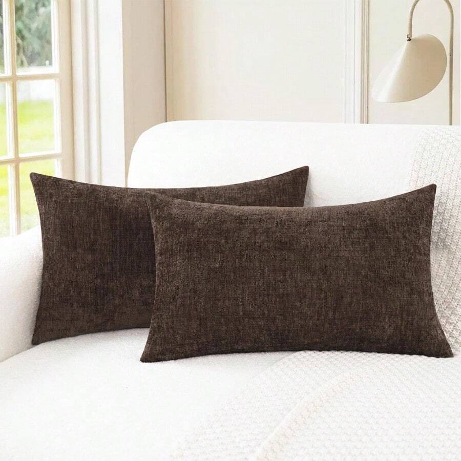 CaliTime - Fundas de almohada decorativas de 12 x 20 pulgadas paquete de 2 acogedoras fundas de cojín de chenilla para sofá cama sala de estar café en casa - marrón - Ver 1