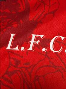 这款英格兰男士足球球衣和英格兰青年圆领舒适运动上衣，饰有火焰鸟和凤凰印花，适合欧洲足球比赛、足球训练、日常健身和休闲场合，具有纪念价值，是英格兰足球迷的理想选择。 - 紅色 - 查看 5